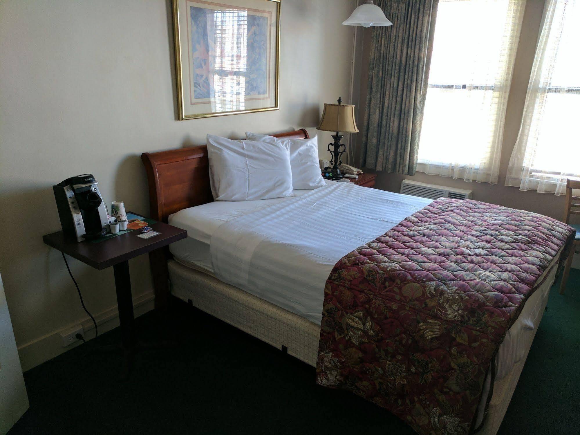 Hotel Nevada & Gambling Hall Ely Esterno foto